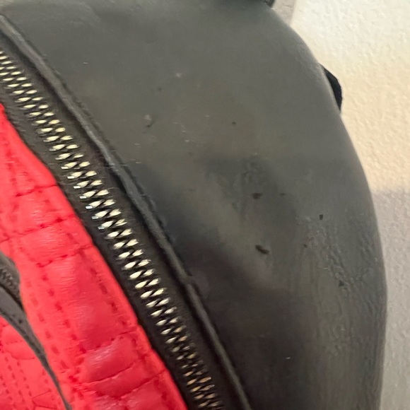 Small backpack - Picture 4 of 6